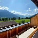Hof Unterhuben Farma *