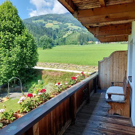 Alloggio per agriturismo Hof Unterhuben Fuegenberg
