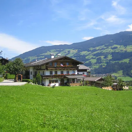 Farm stay Hof Unterhuben *
