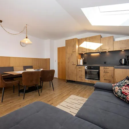 Hof Unterhuben Fugenberg