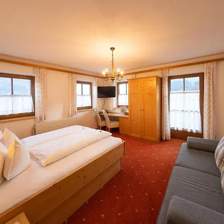Farm stay Hof Unterhuben *