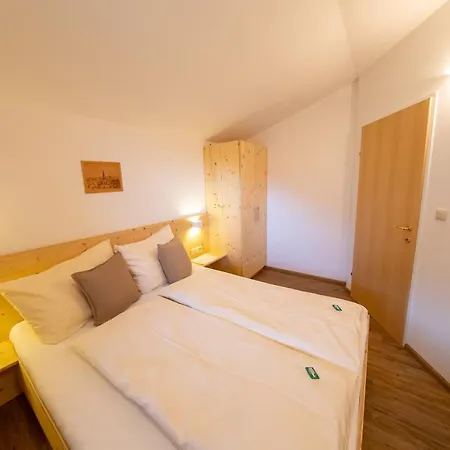 Hof Unterhuben Farm stay *